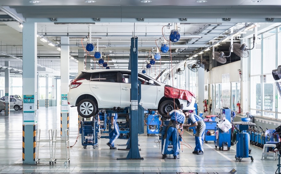 Top Tips For Toyota Service To Run Your Car Smoothly