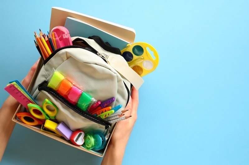 bagpacks with all accesories