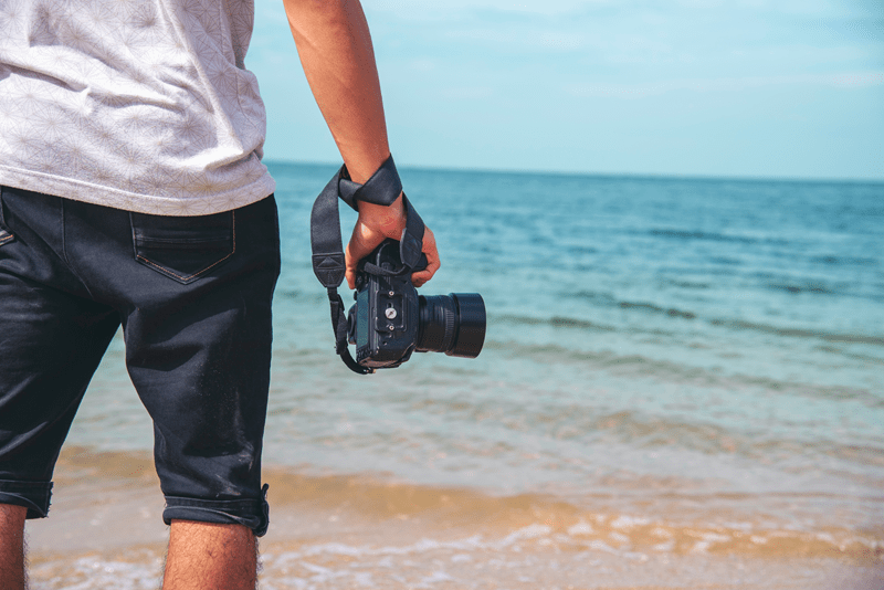 taking ocean photos, coastal photography techniques, capturing beach moments, beach photo ideas, improving beach pictures