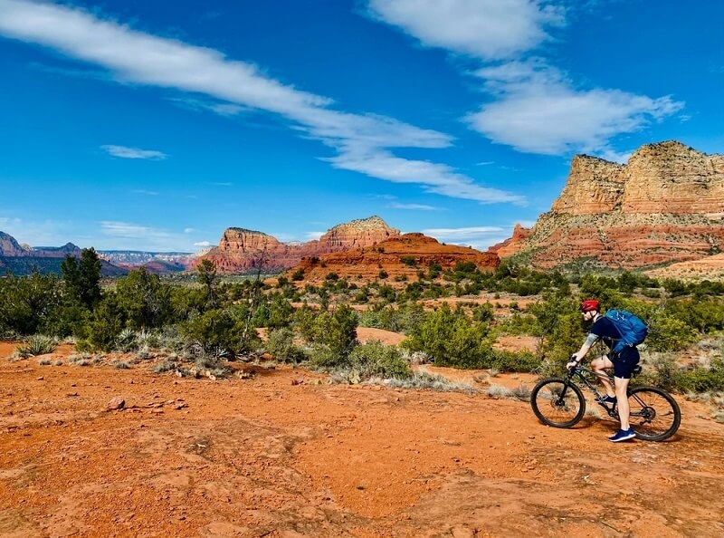 bike riding at phoenix arizona trails