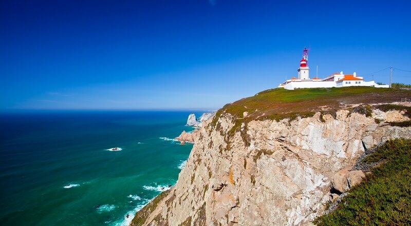 cabo da roca lighthouses zoom in view