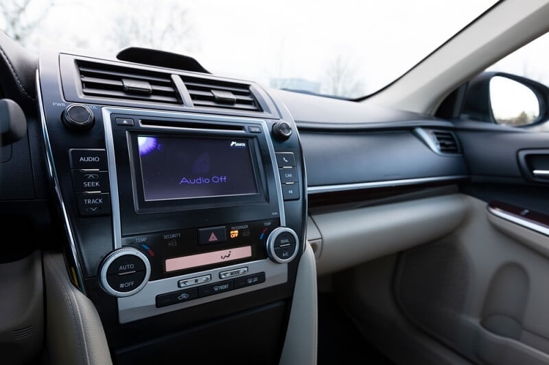 toyota camry infotainment panel