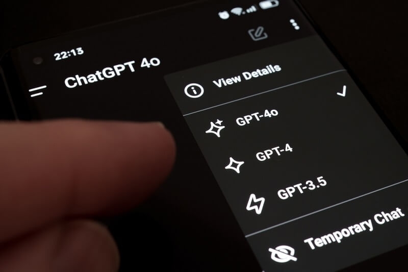chatgpt 4 in mobile version of open ai