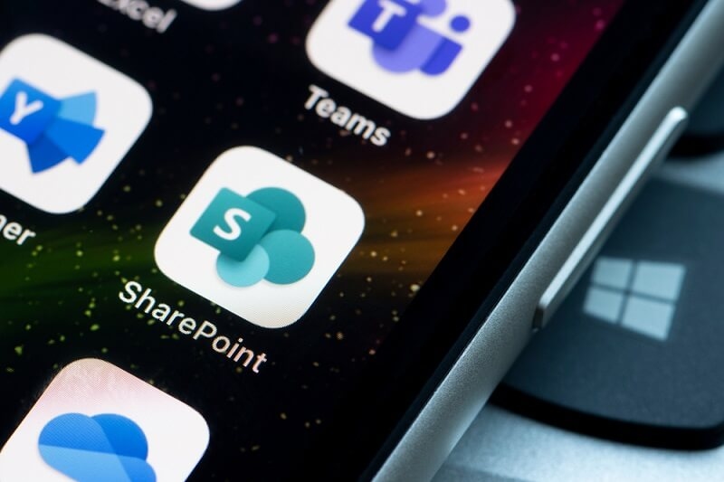 team collaborations apps in phone