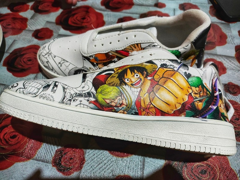 Custom Airbrushing Shoes