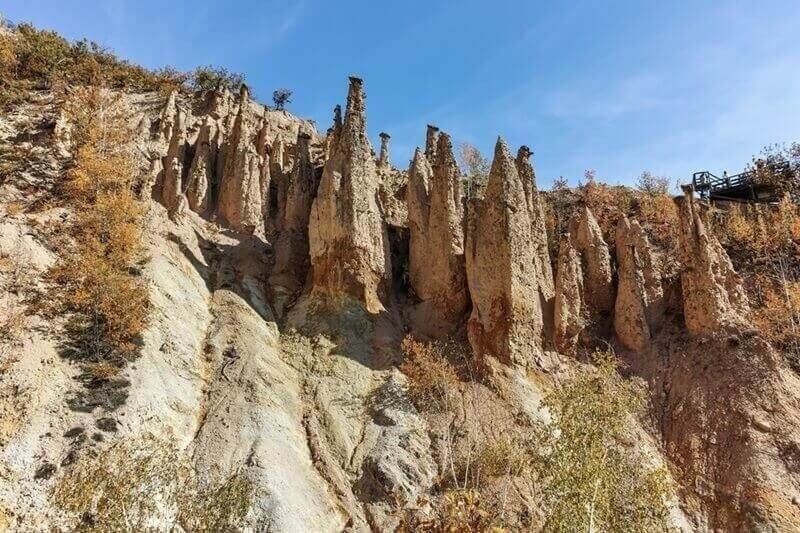 devil-town-raw-formation