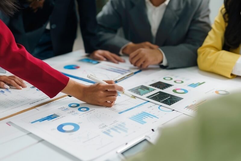 employees creating plan from all reports