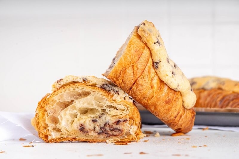 crispy french pastry