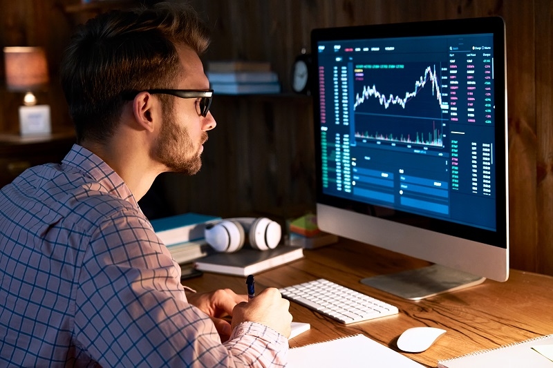 best index funds to invest in 2025