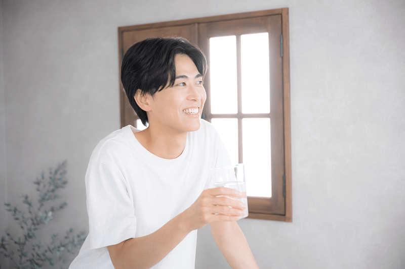 water intake hair growth, dehydration hair effects, scalp moisture, drinking water benefits, hydration routine hair