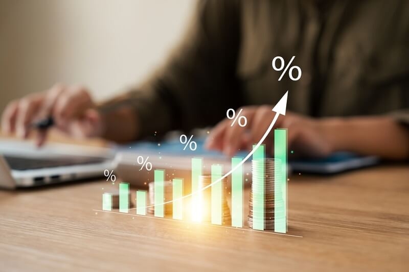 man investing in long term 