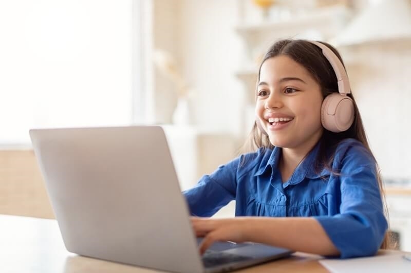 kid-headphones