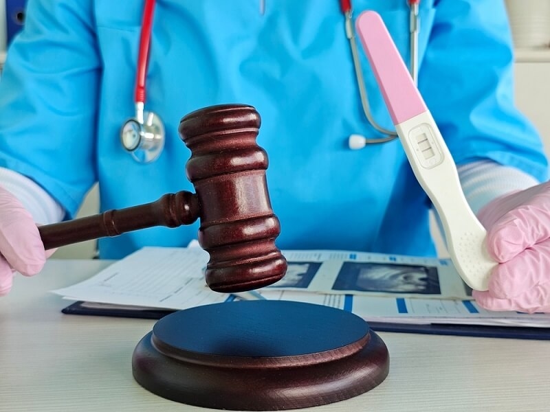 doctor law of pregnancy child support