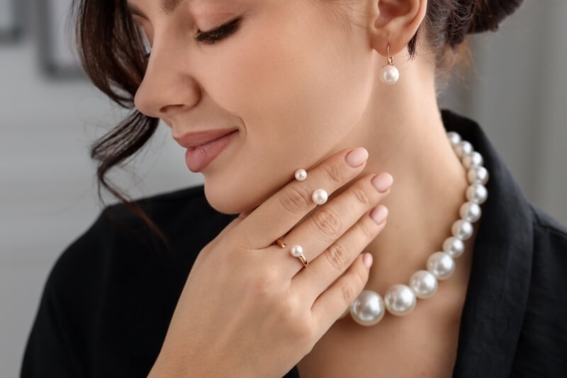 modern-pearl-jewelry
