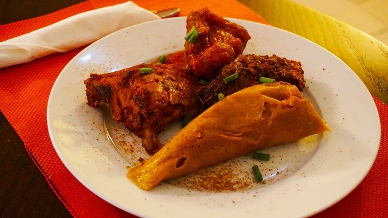 moi moi food in plate