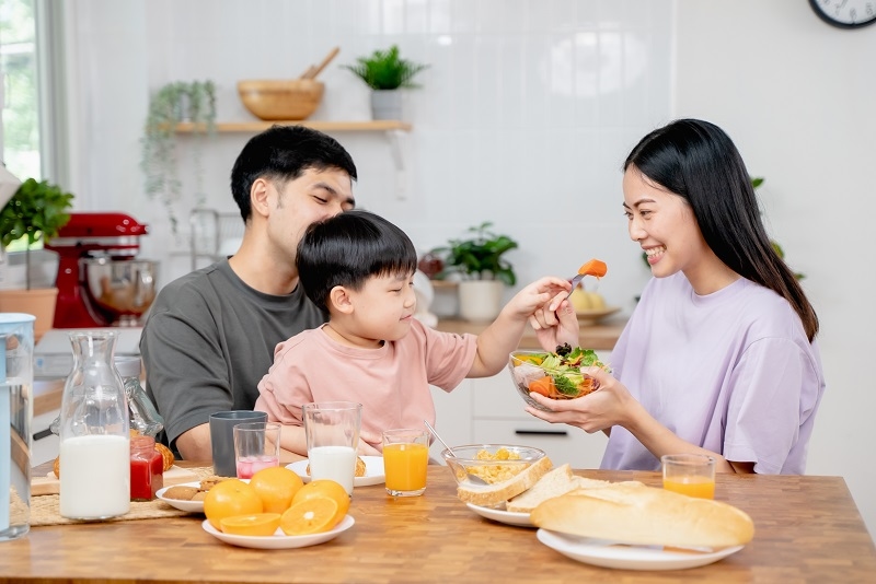 Sustainable Eating for the Whole Family