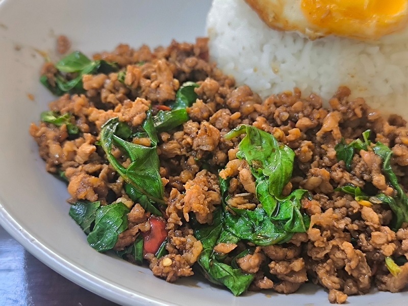Thai Basil Chicken