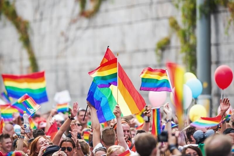 pride-parade-phoenix