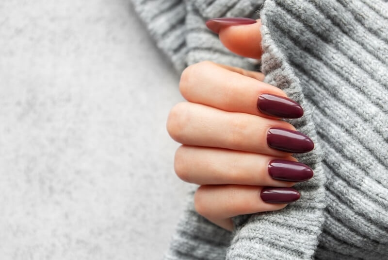 seasonal-nail-care -winter