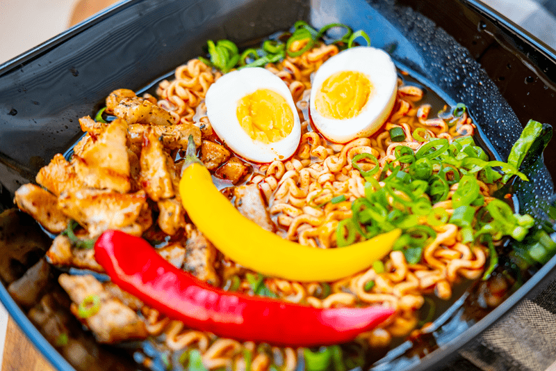 heat focused dishes, chili food trends, bold spice movement, spicy sauces, modern heat cooking