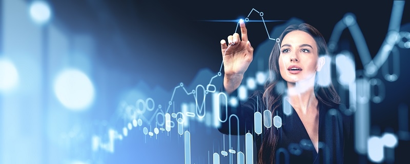 women watching stocks