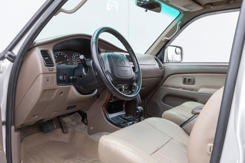 toyota-4runner-trims-inside