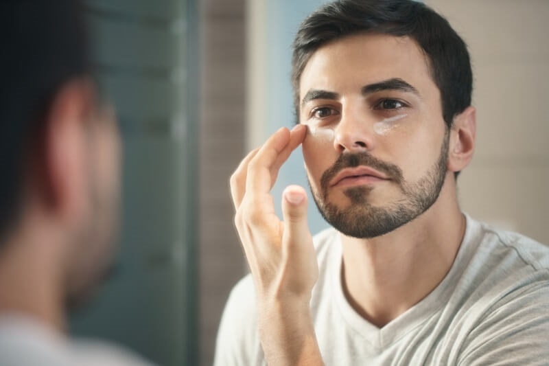 under-eye-cream-for-men