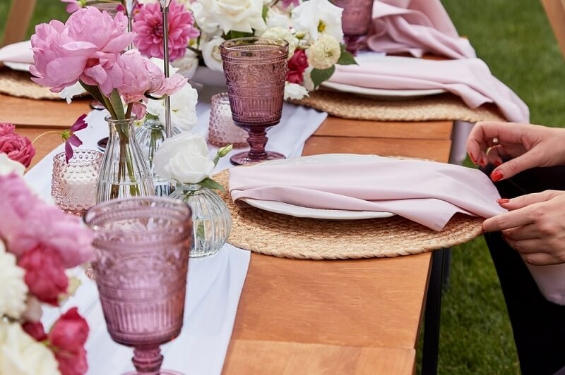 us dining etiquette at marriage function