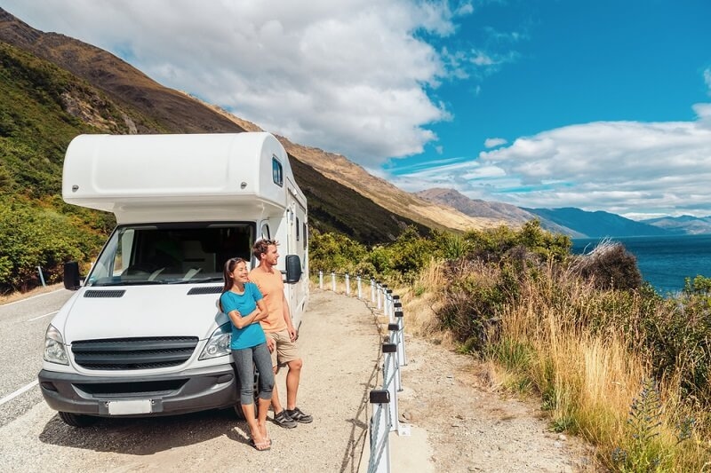 couple enjoying on vacation with RV insurance