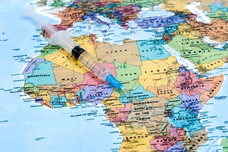 vaccines-to-traveler-before-visit-africa