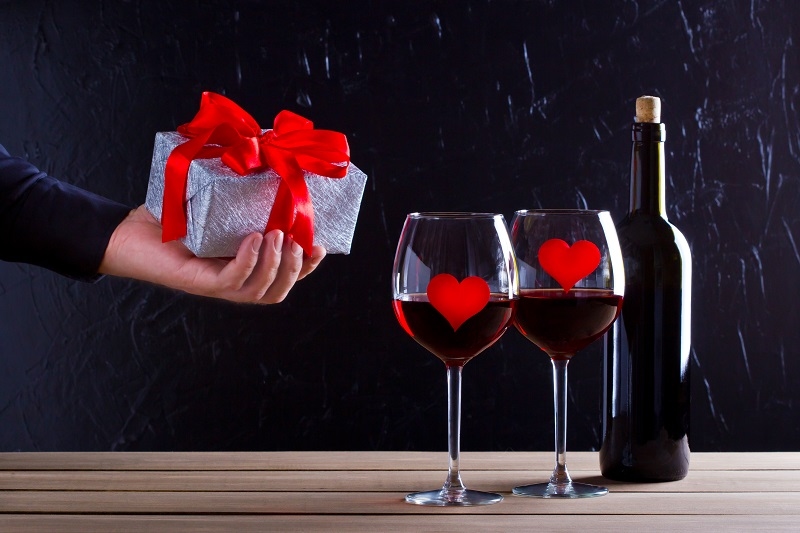 romantic valentine gifts