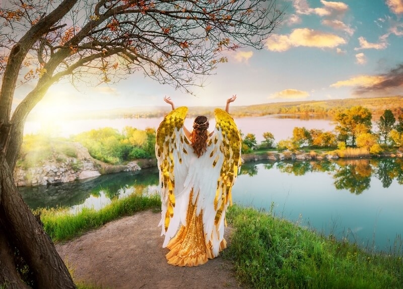 queen of heaven portrait