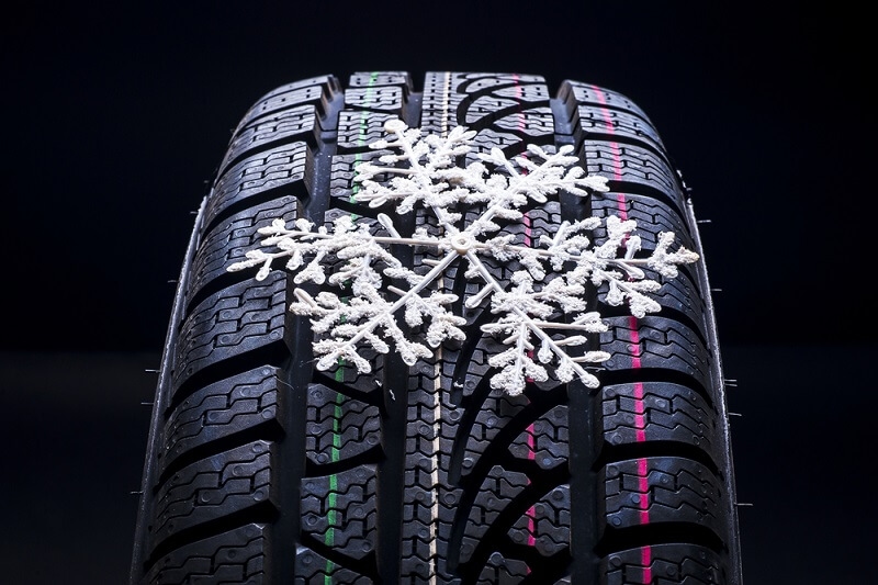 winter snowflake tyre