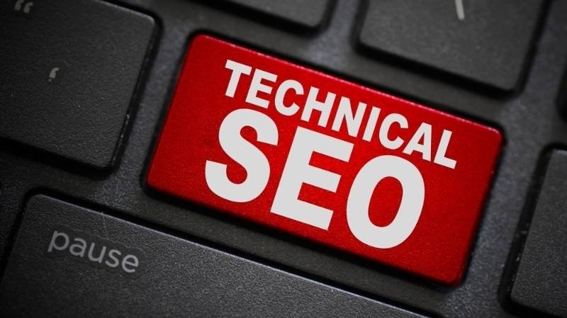 A keyboard features a red key labeled “Technical SEO.”