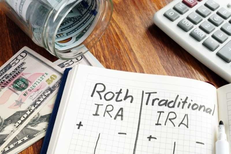 Traditional IRA vs Roth IRA: What Helps in Building Wealth?