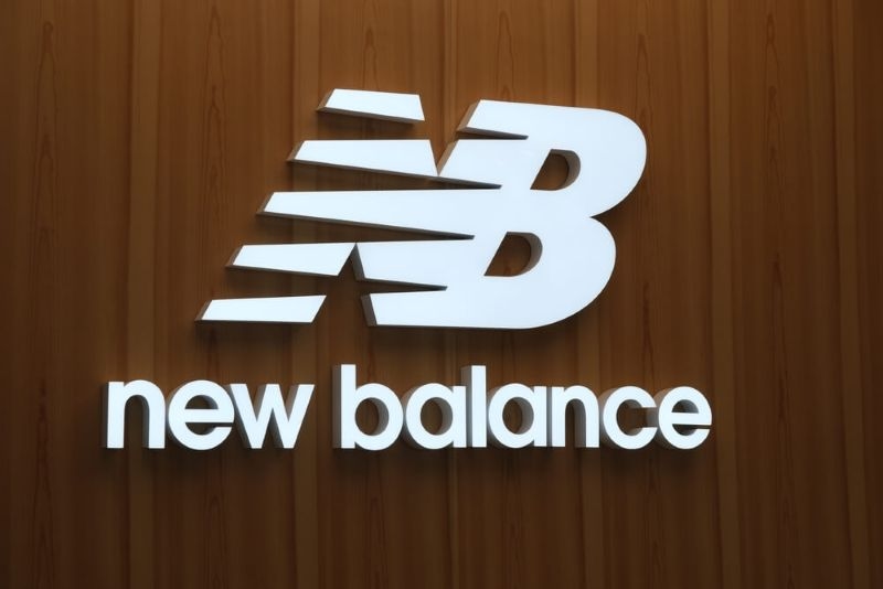 New balance shoes brand logo