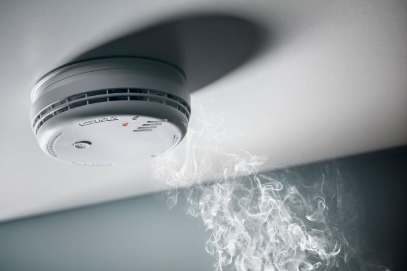 smoke detector installed on the ceiling 