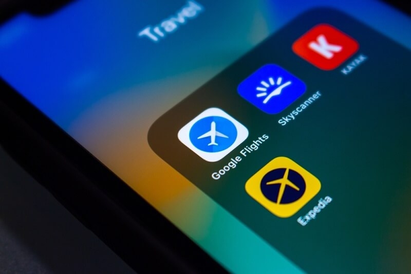 airline mobile apps in smartphone