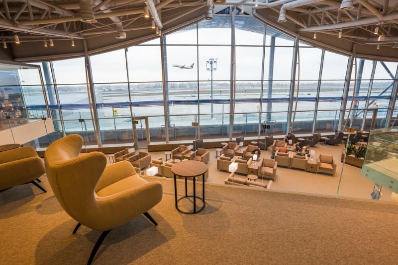 Premium airport business class lounge