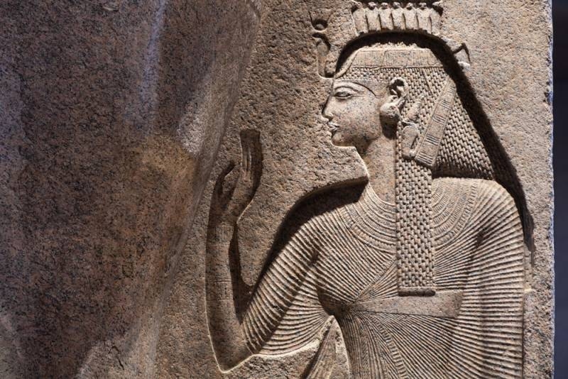  ancient Egyptian stone relief carving 