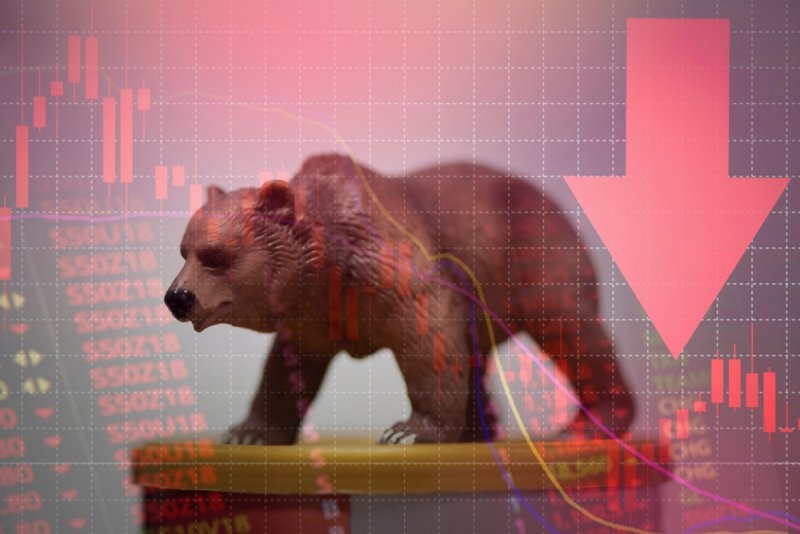 What are Bear Markets and How Do They Work in 2026?