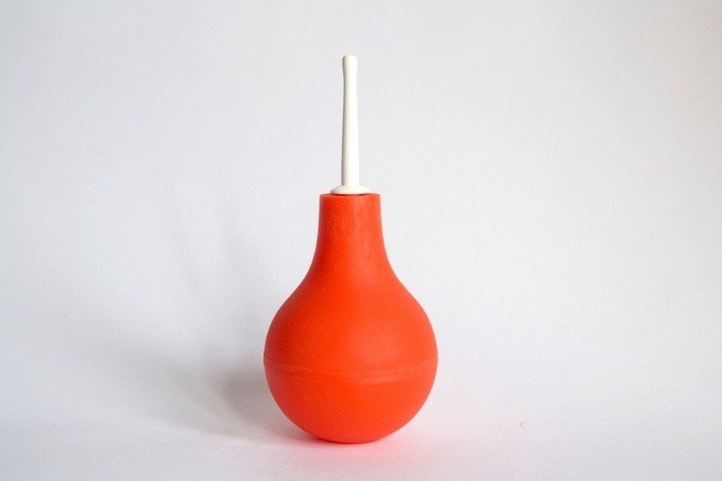 How Should You Use a Bulb Syringe for Babies as Parents?