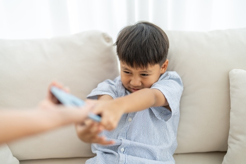 screen addiction in kids