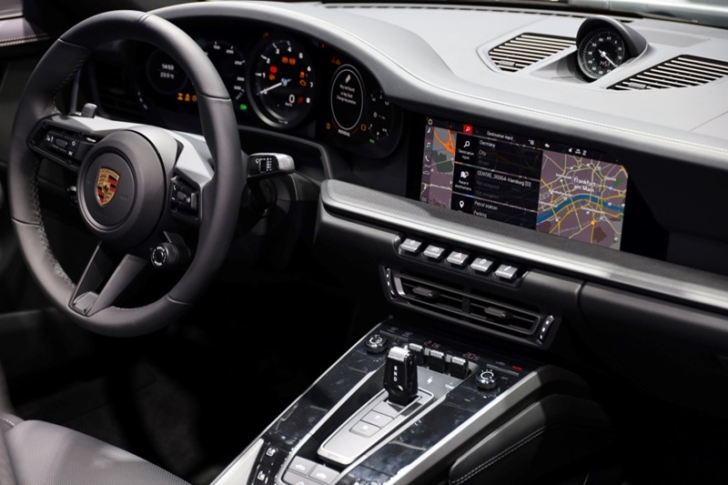Porsche Connect
