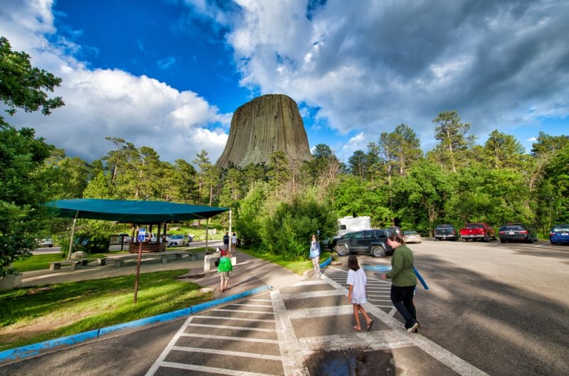 Devils Tower climbing