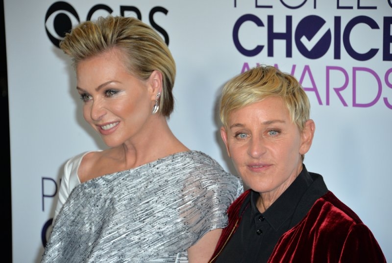  Actress/comedian Ellen Degeneres & actress spouse Portia De Rossi at the 2017 People's Choice Awards at The Microsoft Theatre