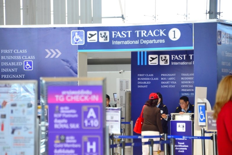 fast track airport security