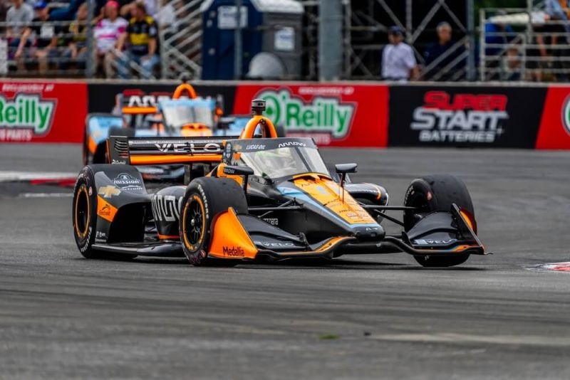 indycar on track 