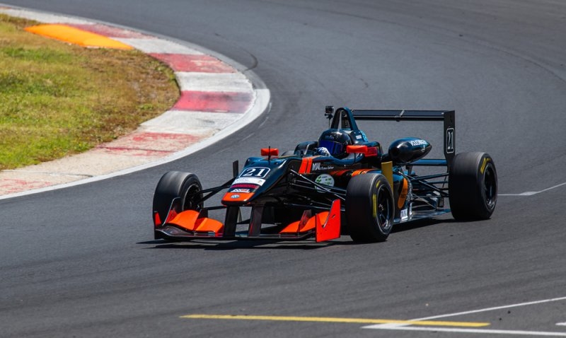 Formula 1: Cutting-Edge Technology Behind the Sport