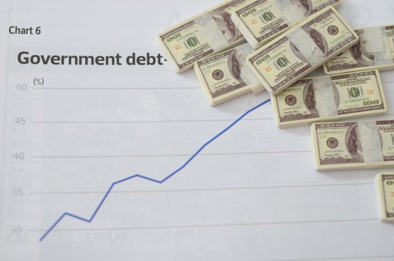 Government debt crisis